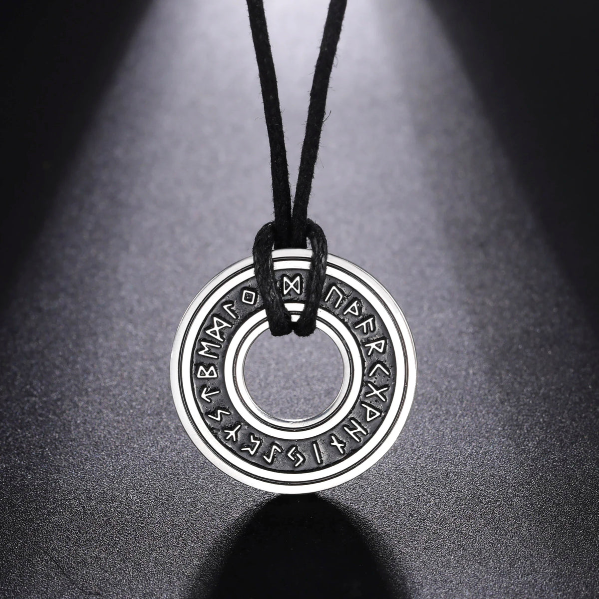 Colares vintage de runas nórdicas para homens, joias vikings de aço inoxidável, pingente pagão de Futhark, amuleto e talismã